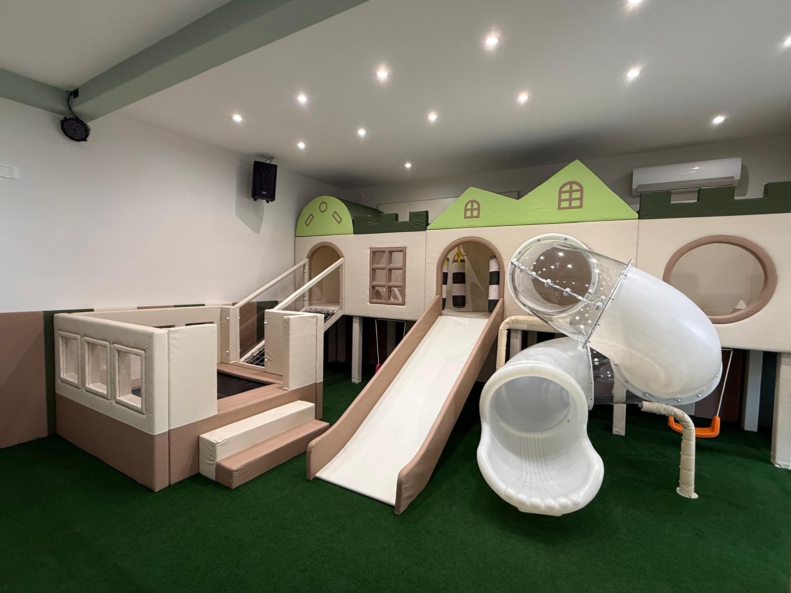 Playground Linea Macaron